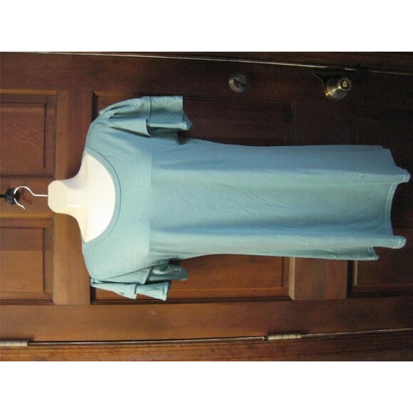 Green Color Slimming Style Scoop Neck Short Sleeve Dress-Long Legging Top - Picture 2 of 3